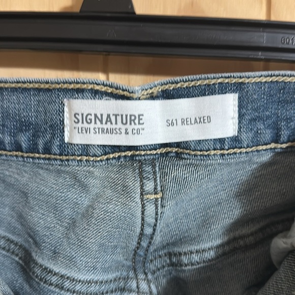 Signature Levi Strauss s61 Relaxed Fit Men's Blue Jeans - Picture 2 of 4